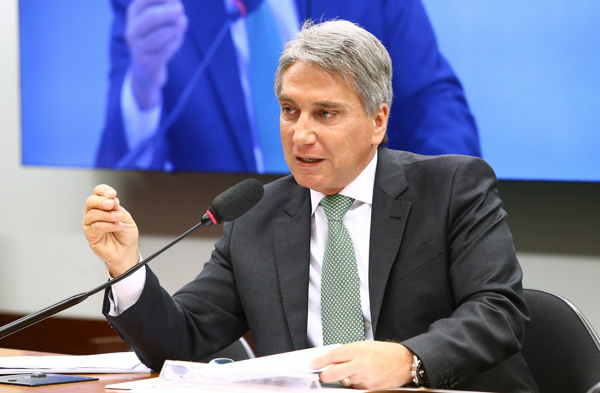 Imagem de referência relacionada a Germano Rigotto, item descrito como político brasileiro, 40° Governador do Rio Grande do Sul