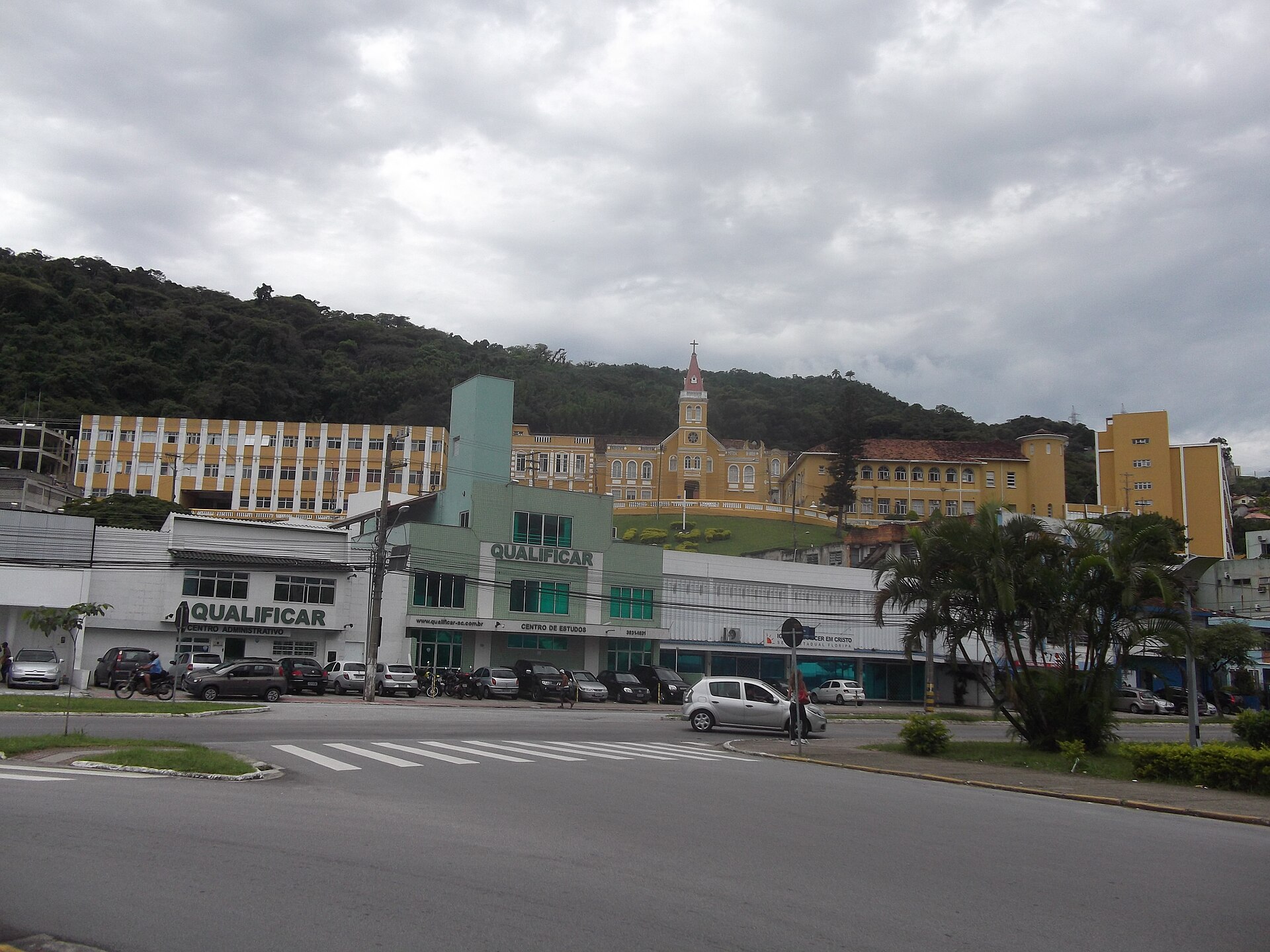 Imagem de referência relacionada a Imperial Hospital de Caridade, item descrito como hospital in Florianópolis, Santa Catarina, Brazil