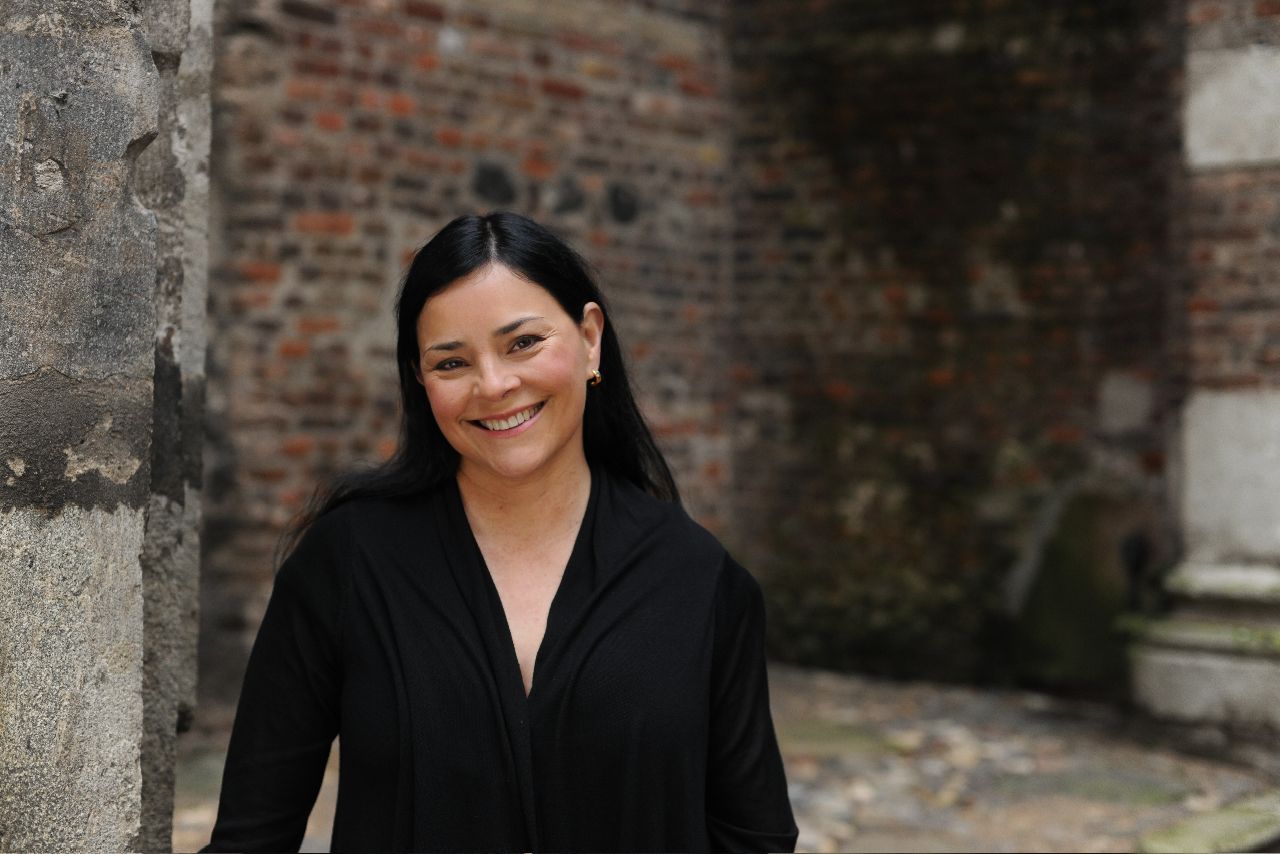 Imagem de referência de Diana Gabaldon, descrito nos dados abertos como autora norte-americana (nascida em 1952)