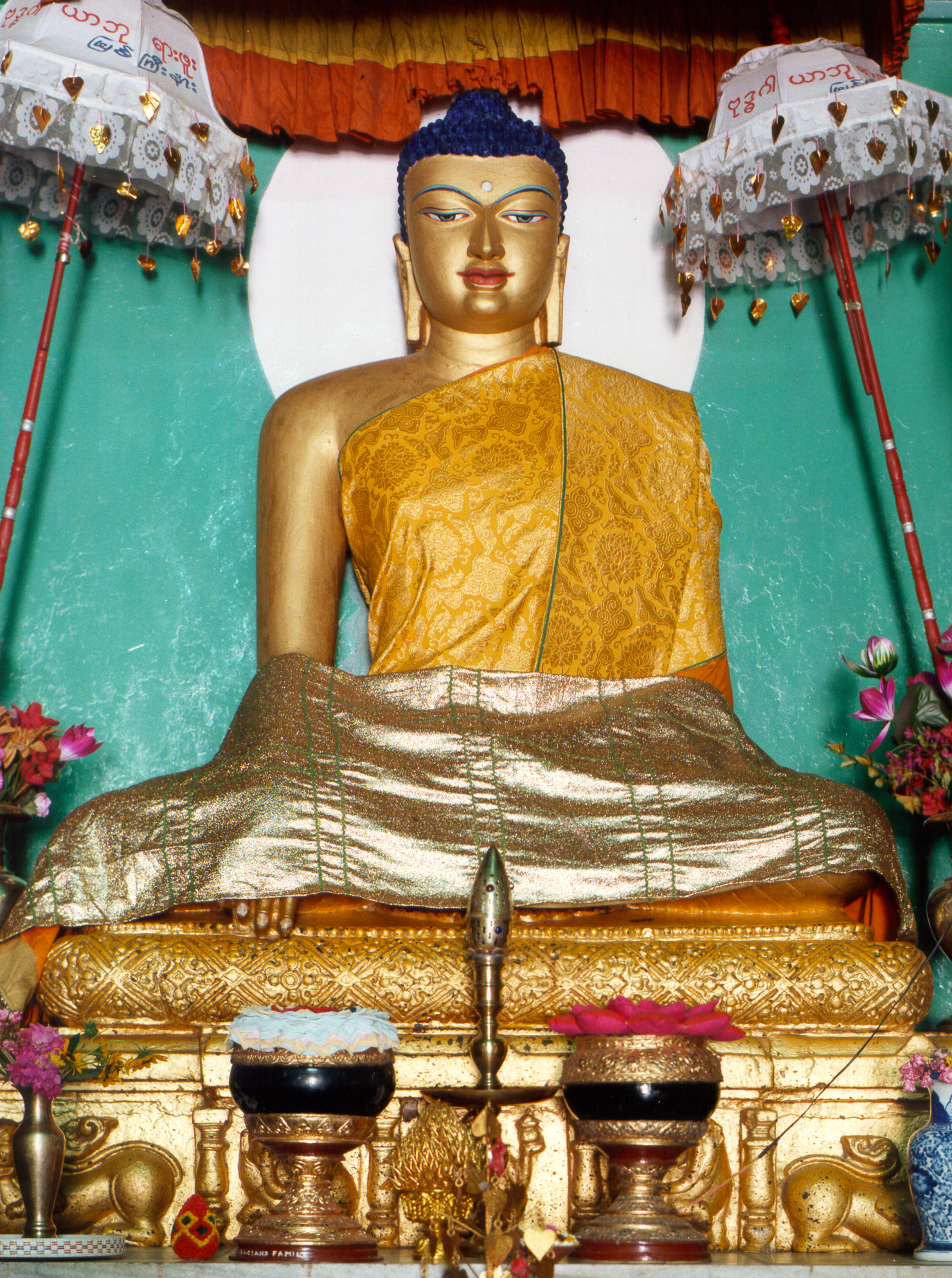 Imagem de referência de Siddhartha Gautama, descrito nos dados abertos como príncipe e fundador do budismo