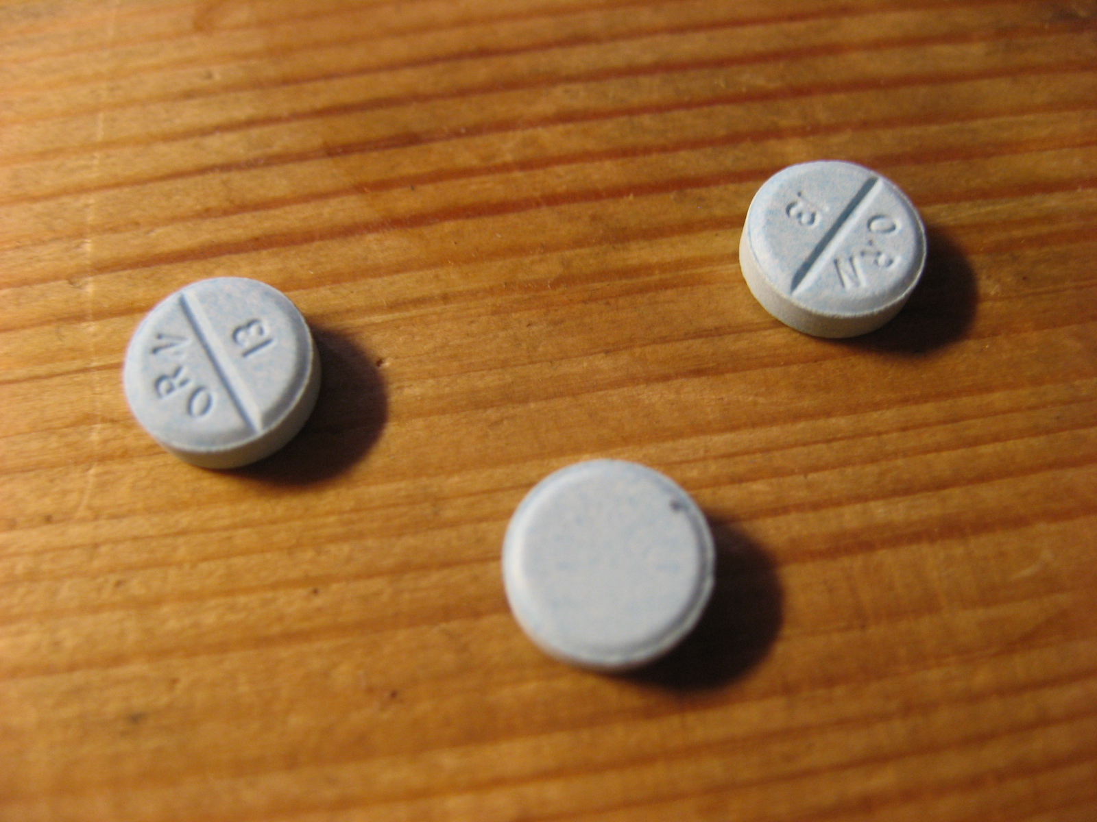 Imagem de referência de diazepam, descrito nos dados abertos como composto químico
