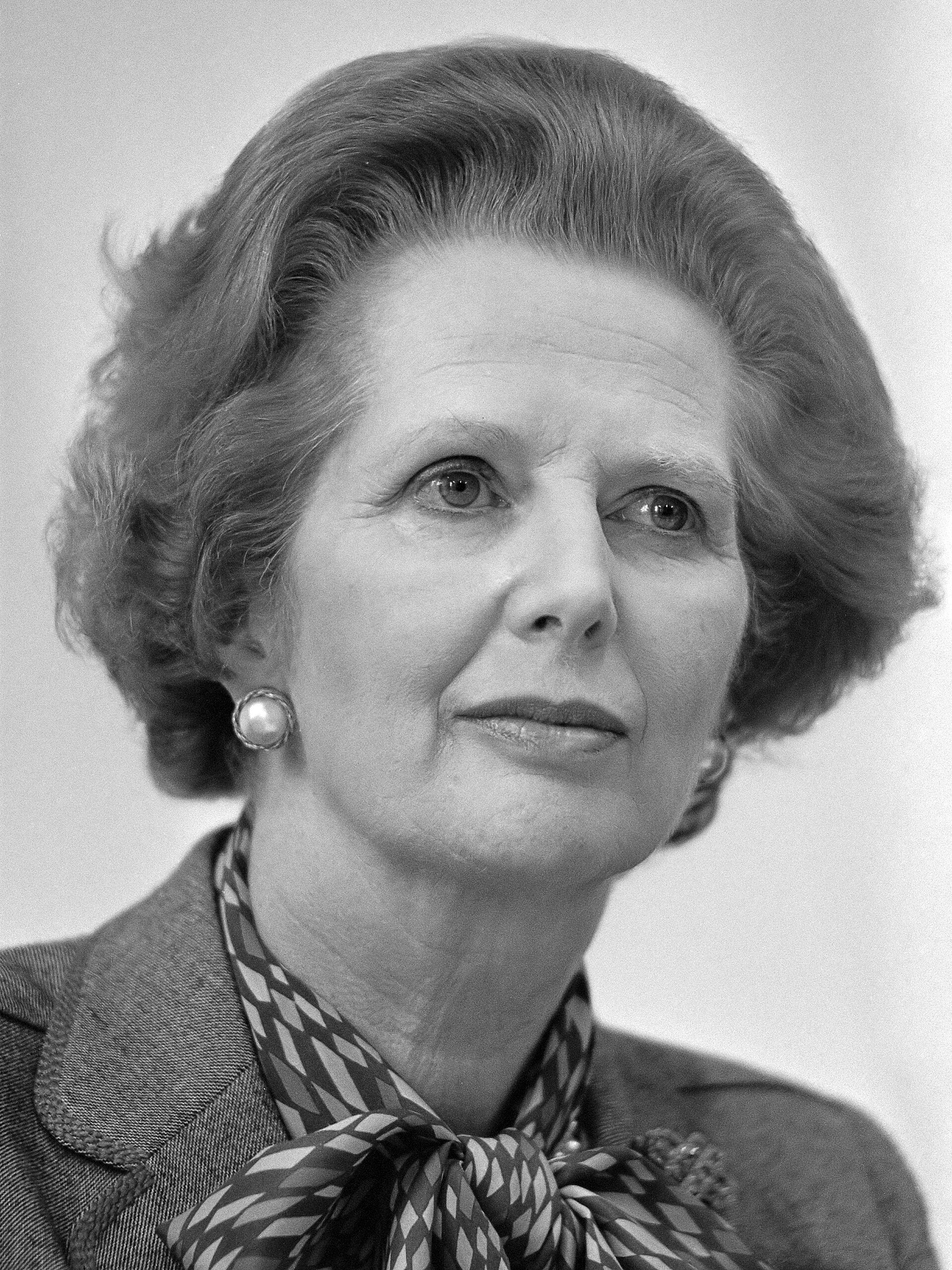 Imagem de referência de Margaret Thatcher, descrito nos dados abertos como política britânica, primeira-ministra do Reino Unido (1979–1990)