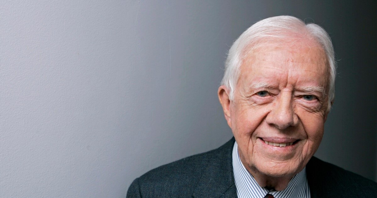 Imagem relacionada à notícia: O ex-presidente dos EUA Jimmy Carter morre na idade de 100