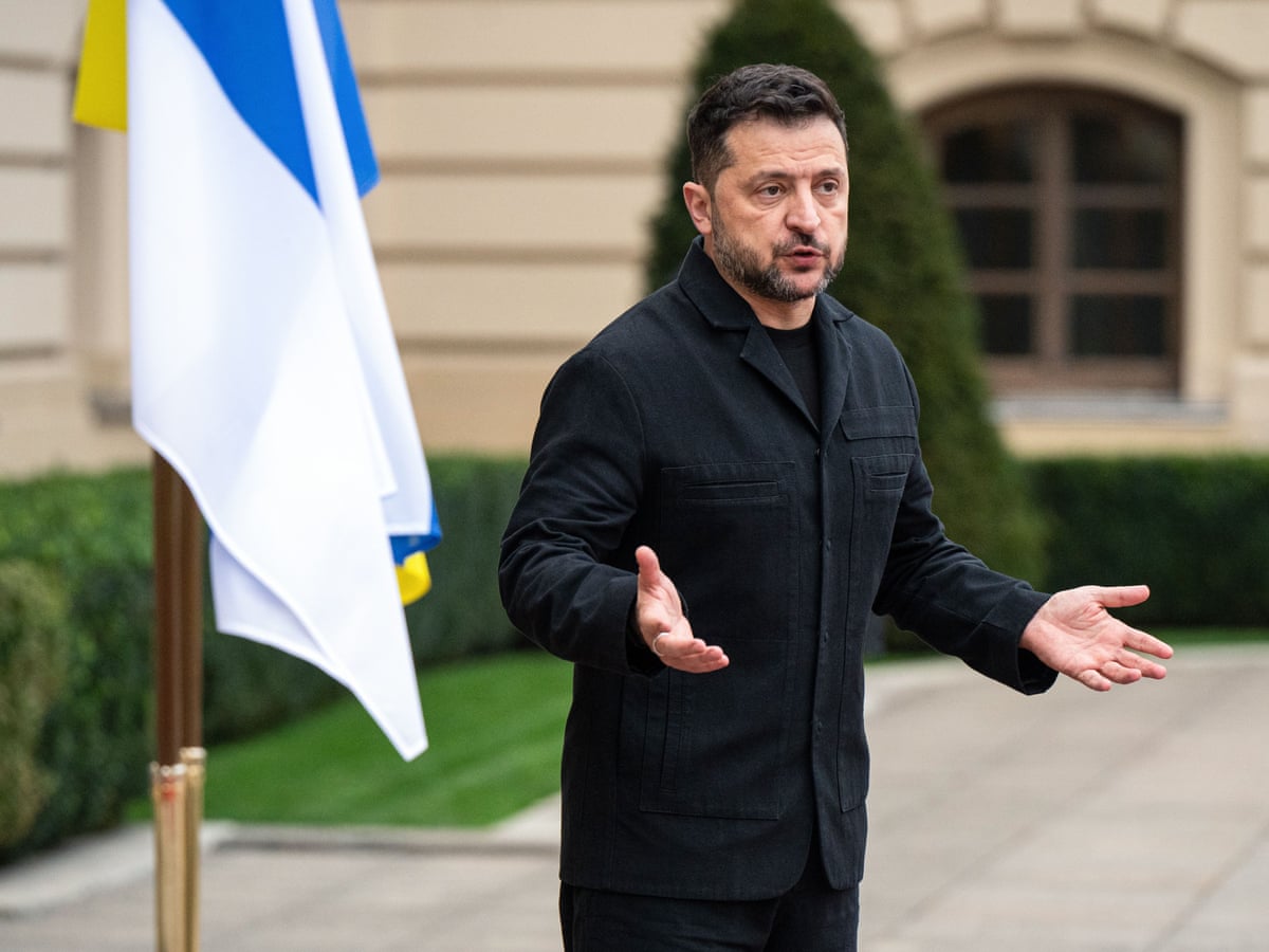 Breve sobre a guerra na Ucrânia: Zelenskyy afirma que as negociações de paz trilaterais com a Rússia serão retomadas