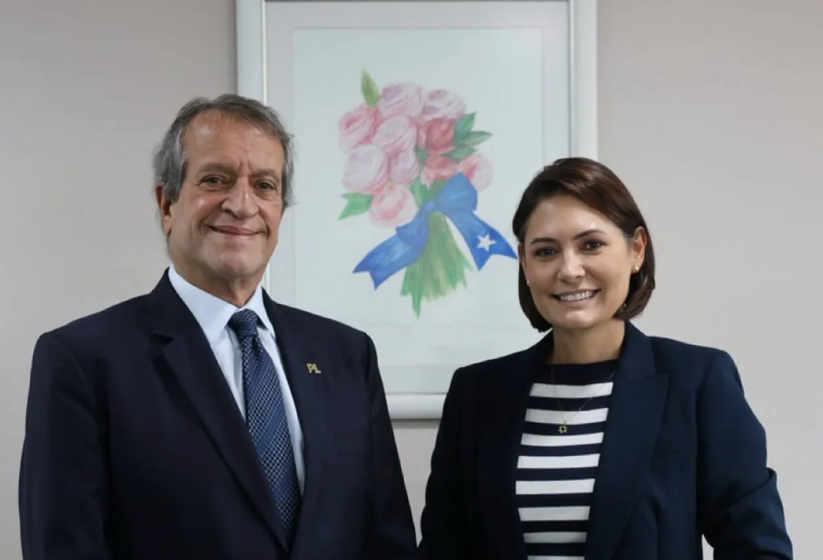 Com fuga de Flávio, bolsonarismo fica sem herdeiro e a direita se mexe