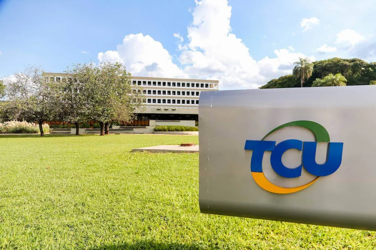 TCU adia julgamento das contas do BC até conclusão do caso Master