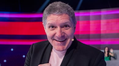 Acerte ou Caia! reúne famosos em busca de um prêmio de até R$ 300 mil neste domingo (18)