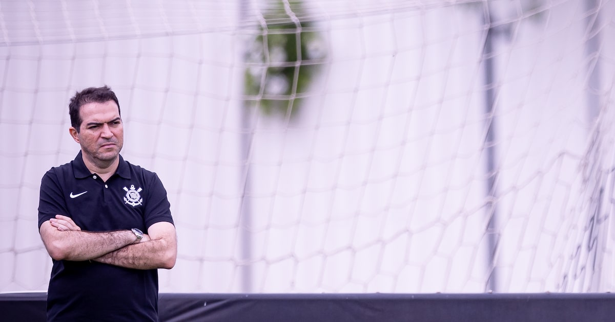 Corinthians: Marcelo Paz se sentiu desprotegido por Stábile, que cedeu às pressões; saiba bastidores