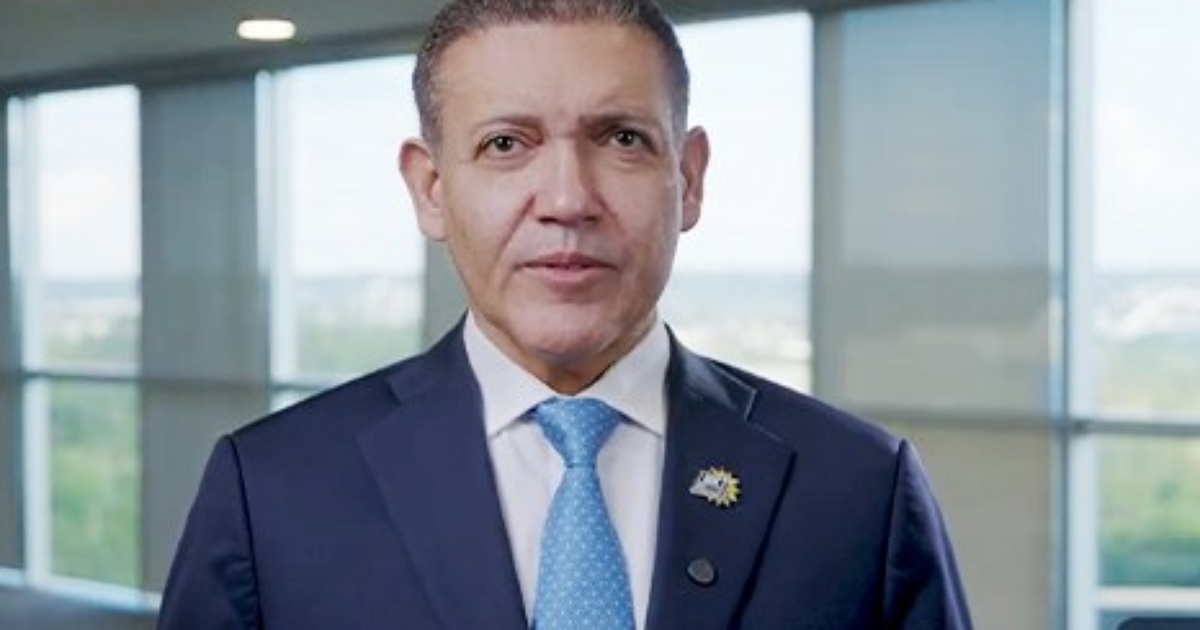 Nunes Marques segue decisão de Zanin e determina que urnas que não foram fechadas sigam votação