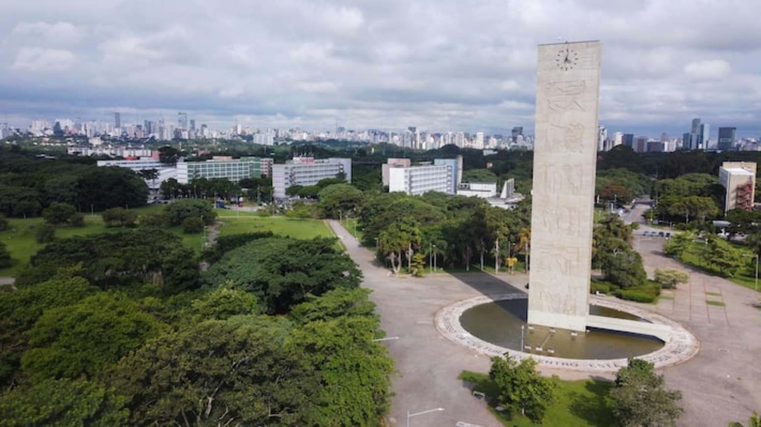 A Fuvest seleciona estudantes para a Universidade de S&atilde;o Paulo (USP).