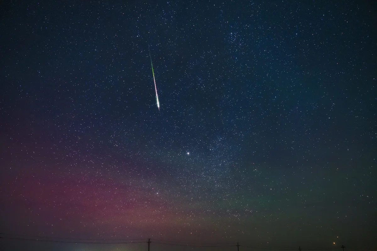 Orionídeas: chuva de meteoros do cometa Halley ocorre nesta madrugada