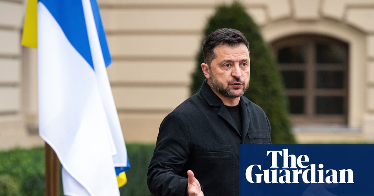 Breve sobre a guerra na Ucrânia: Zelenskyy afirma que as negociações de paz trilaterais com a Rússia serão retomadas