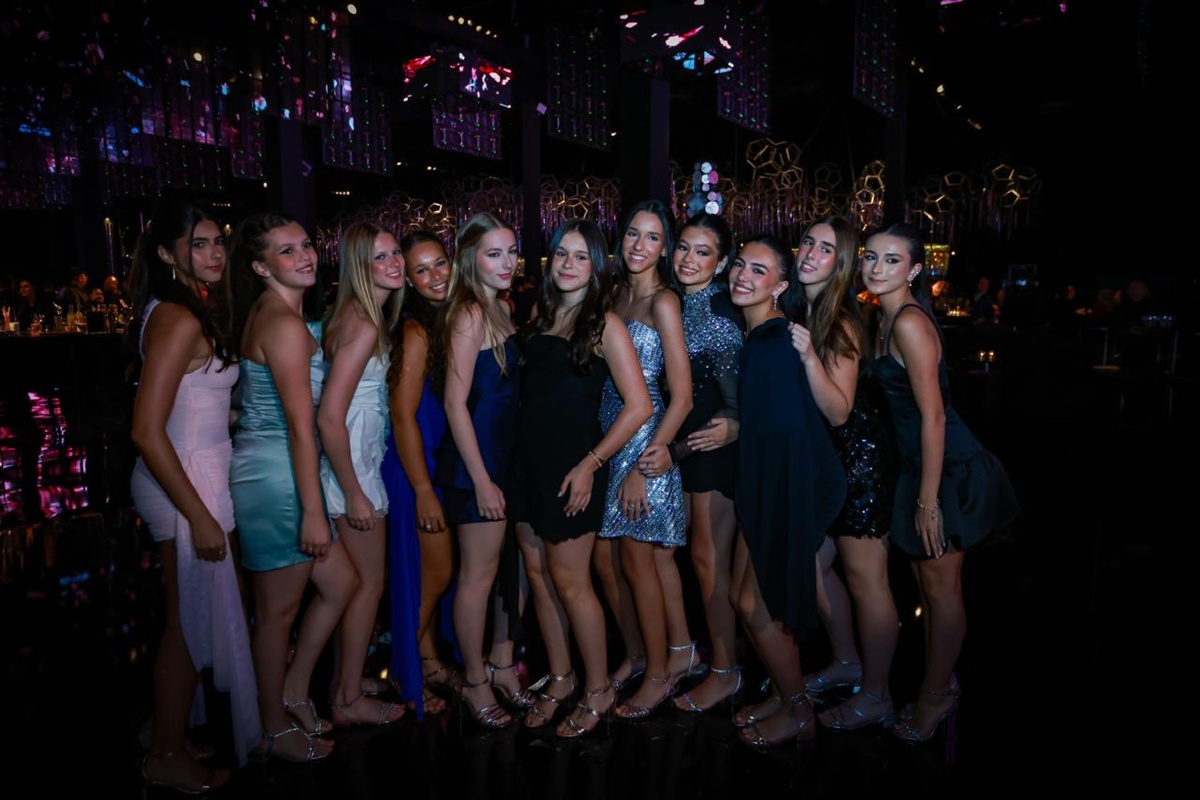 Marita Estevão Lira celebra 15 anos em incrível festa com família e amigos