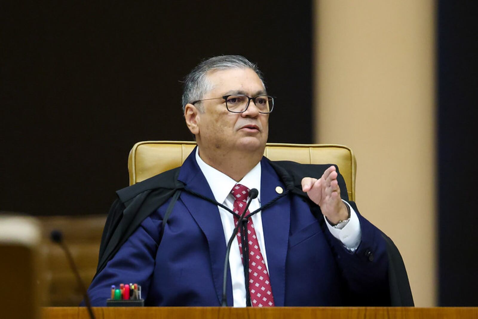 Dino determinou abertura de inquérito policial para investigar o caso Gustavo Moreno/STF - 21.10.2026