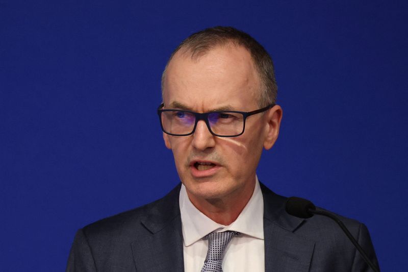 O banqueiro central australiano vê sinais de alívio no mercado de trabalho
