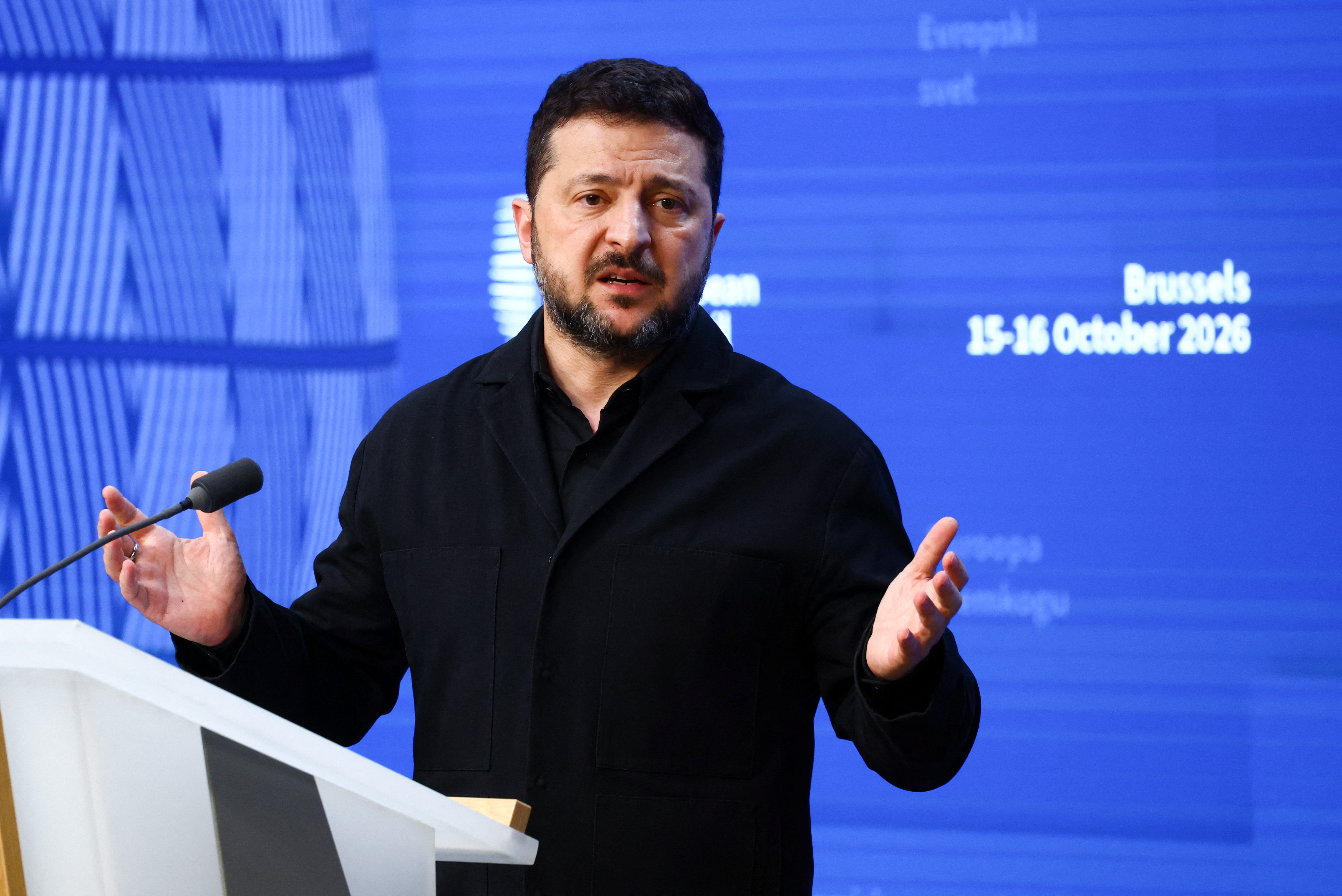Zelensky diz que Rússia atacou infraestrutura energética da Ucrânia e pede sanções dos EUA