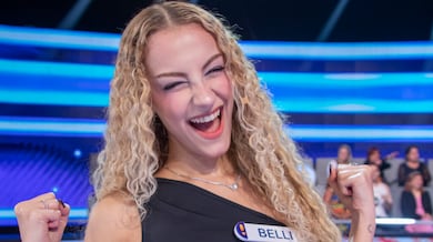 Acerte ou Caia! reúne famosos em busca de um prêmio de até R$ 300 mil neste domingo (18)