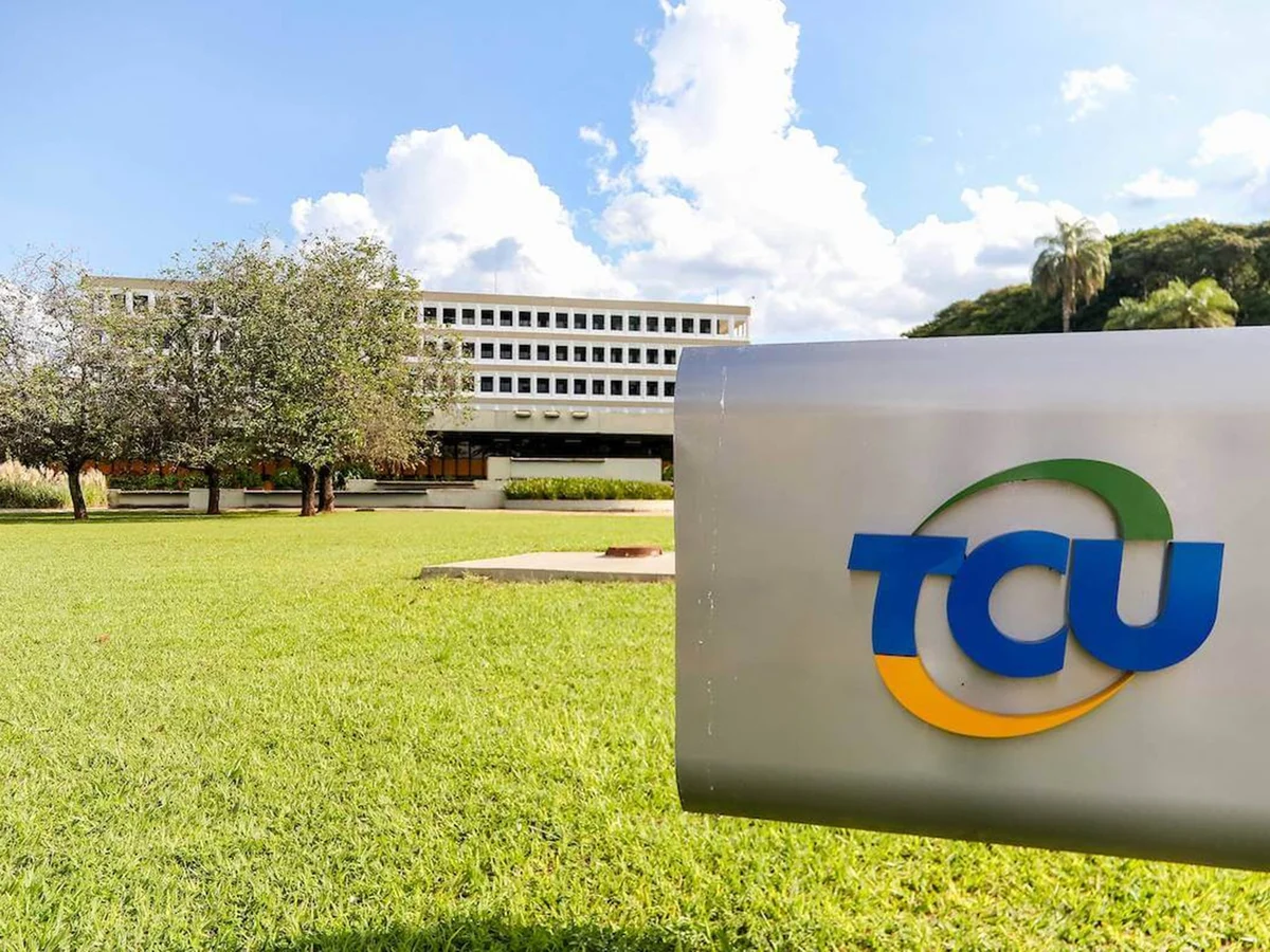 TCU adia julgamento das contas do BC até conclusão do caso Master