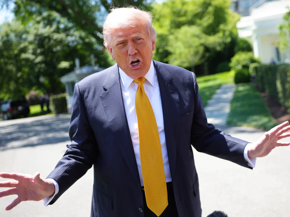 Trump admite iniciativa para barrar certificação de eleição no Alasca
