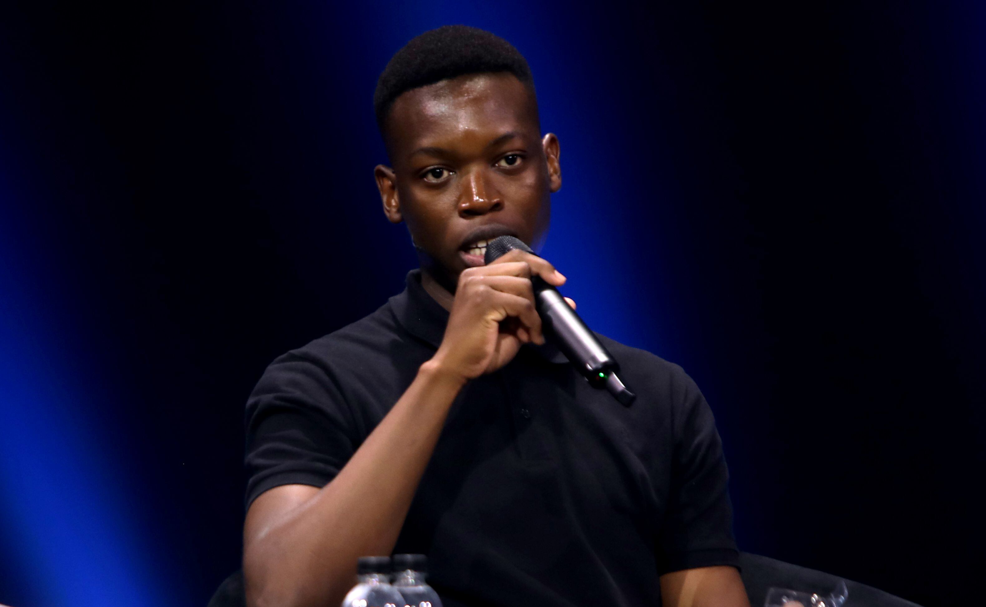 A IA eleva o patamar para jovens sul-africanos que tentam entrar em empregos de tecnologia