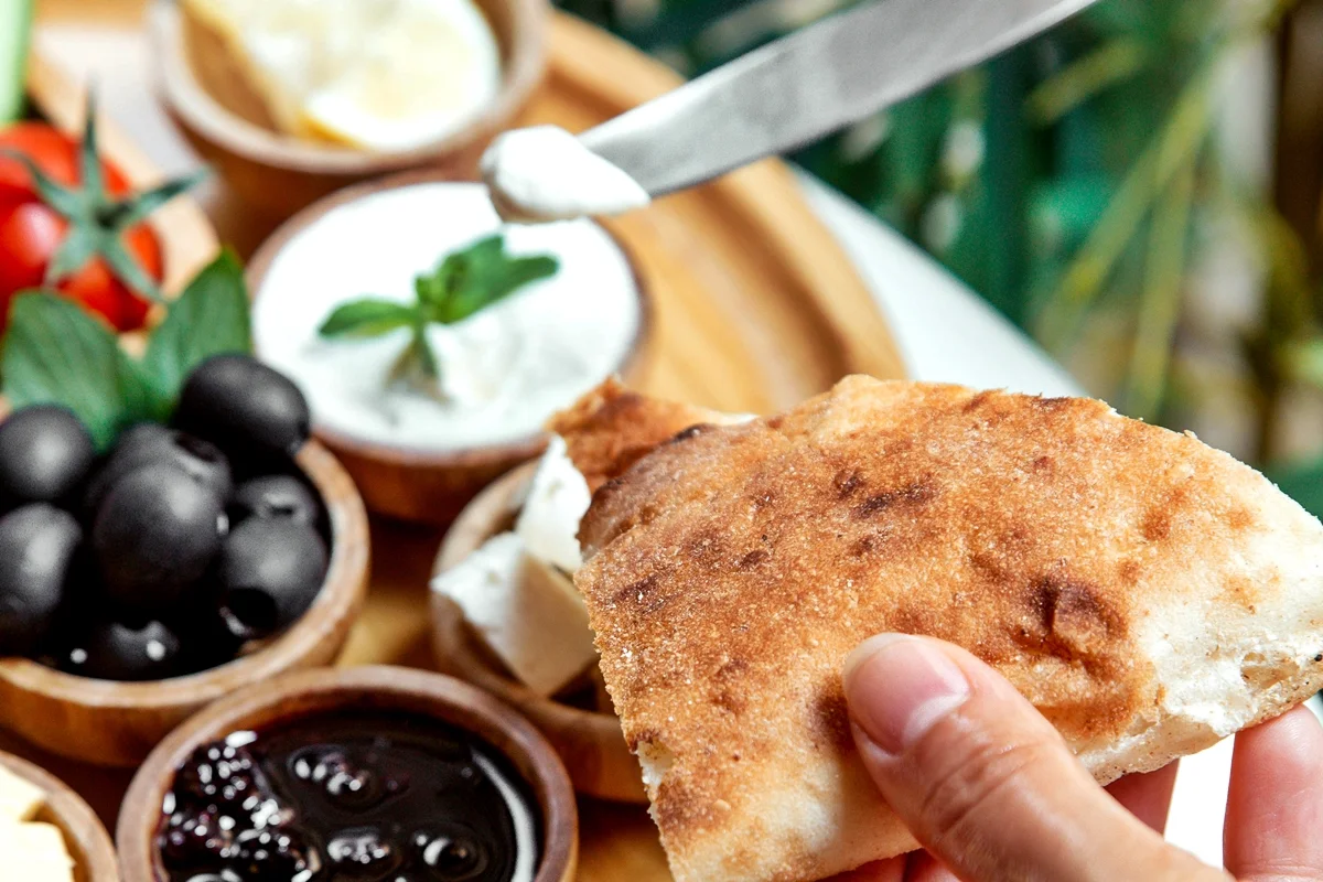 Dia do Pão: veja combinações ricas em proteína e que não disparam a glicose